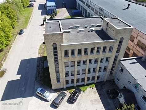 Tematinė nuotrauka su individualiu namu ar gatvės vaizdu Ateities pl. 77 Kaune