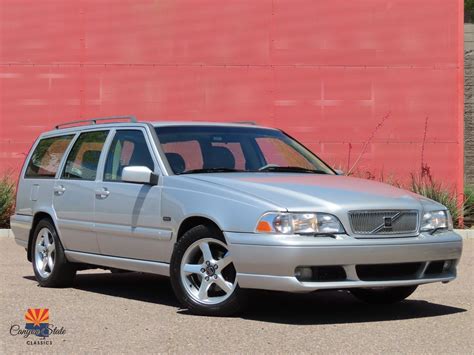 Volvo V70 (1998) modelio nuotrauka
