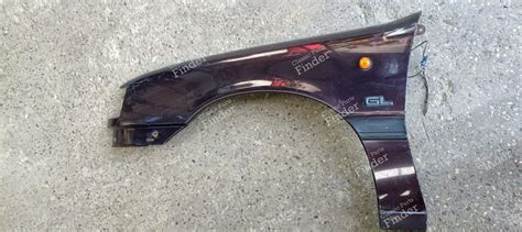 The front fender of an Opel Vectra C, highlighting its position on the car