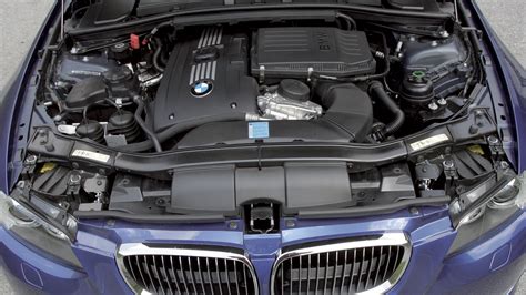 BMW N54 variklio techninė schema su dvigubomis turbinomis