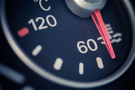Sugedusio termostato įtaka variklio temperatūrai