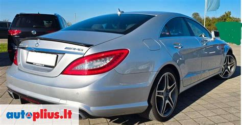 Įvairių Mercedes-Benz modelių asortimento nuotrauka