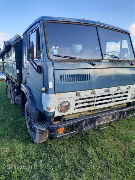 KAMAZ savivartis statybų aikštelėje