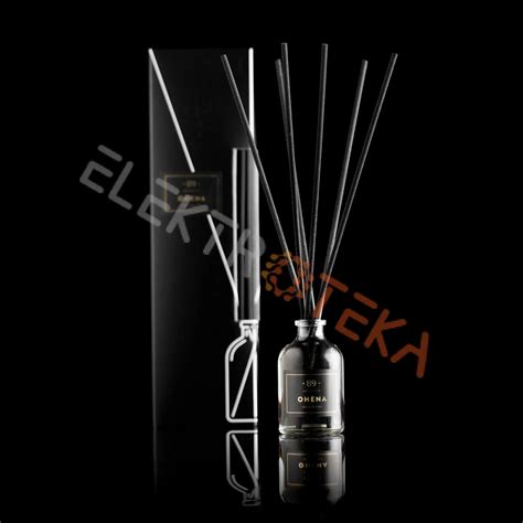 Laikiklis su kvapų lazdelėmis ir sklendė kvapo intensyvumui reguliuoti.