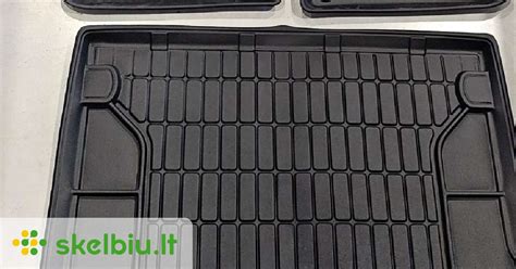 Škoda Yeti salono transformacijos galimybės ir bagažo skyrius
