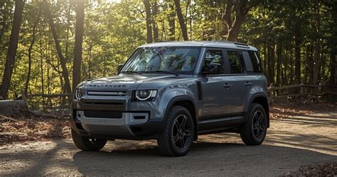Land Rover visureigių modelių šeimos apžvalga