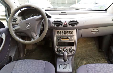 Mercedes-Benz A-klasės (W168) važiuoklės schema