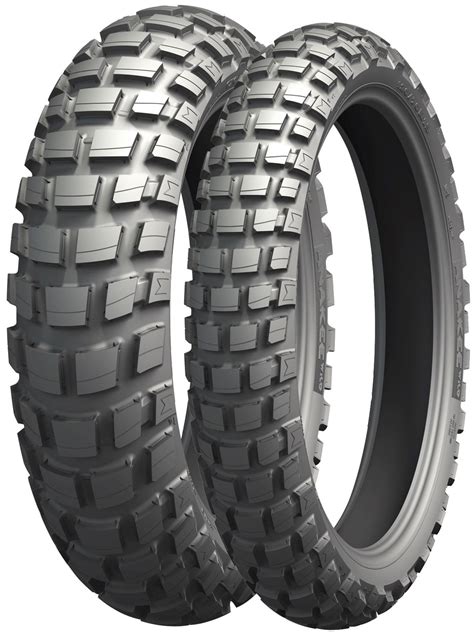 Vizualizacija: Skirtingų protektorių enduro padangos
