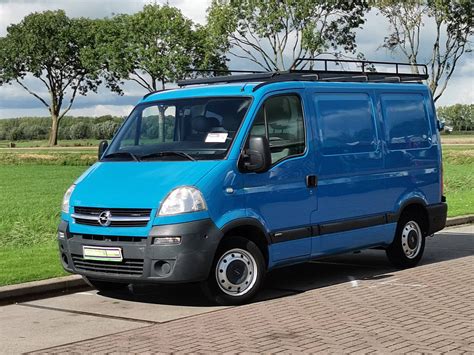 Infografika, iliustruojanti skirtingas Opel Movano kėbulo konfigūracijas ir jų krovinių talpą