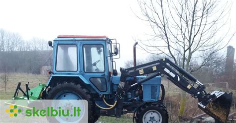 MTZ traktorius su hidrauliniu vairo stiprintuvu, palyginantis su mechaniniu valdymu