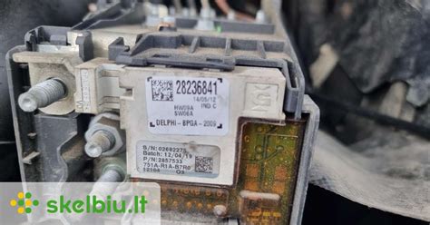 Paprastas Peugeot 307 šildymo valdymo blokas ir klimato kontrolės blokas (palyginimas)