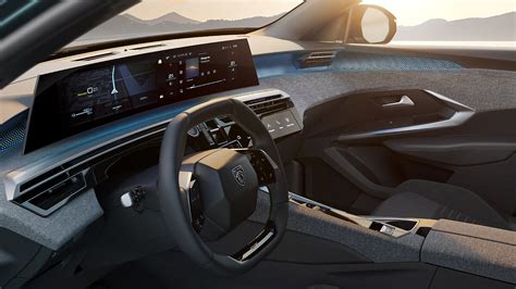 Infografika: „Peugeot i-Cockpit®“ evoliucija ir 3D projekcija