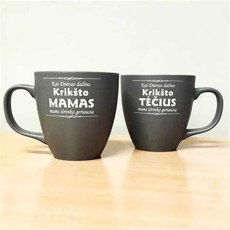 Koliažas: įvairūs personalizuoti fotoprezentai (puodeliai, pagalvėlės, žibintai)