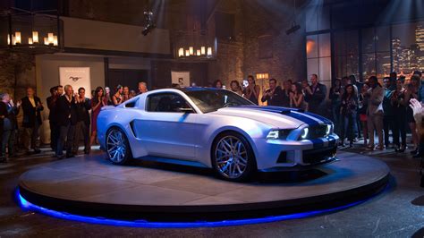 Filmo „Need for Speed“ „Mustang“ automobilis veiksmo scenoje