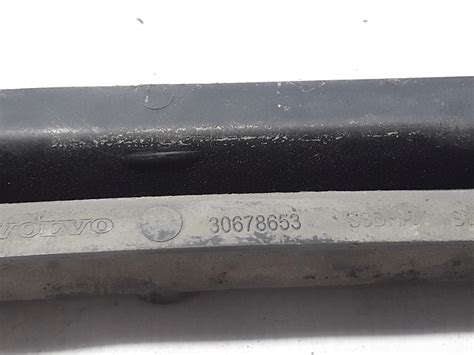 Nusidėvėjęs Volvo V70 galinio stabilizatoriaus sujungimas