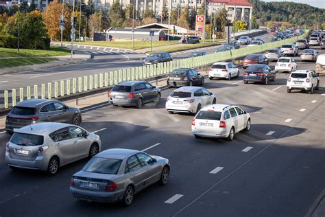 Automobilio nuomos punkto iškaba Tbilisyje
