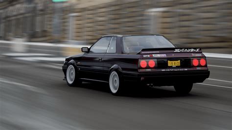 Nissan Skyline R31 siluetas