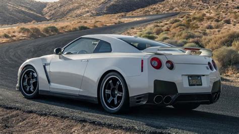 Nissan GT-R R35 detali variklio nuotrauka