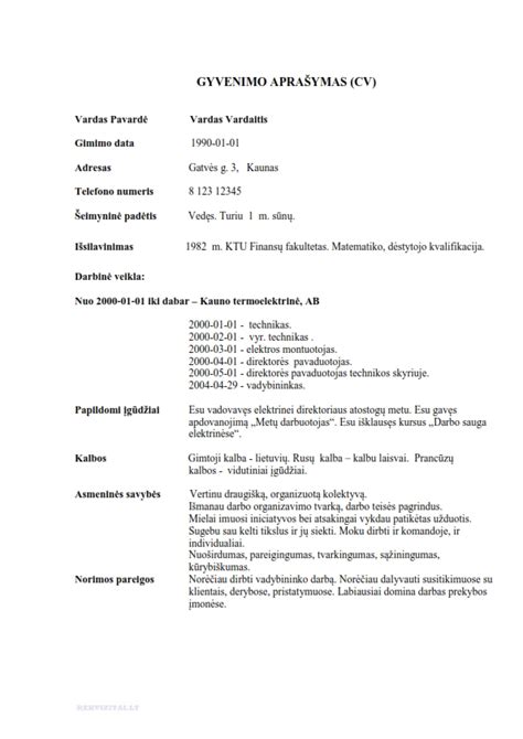 CV (gyvenimo aprašymo) pavyzdys ant stalo su užrašu