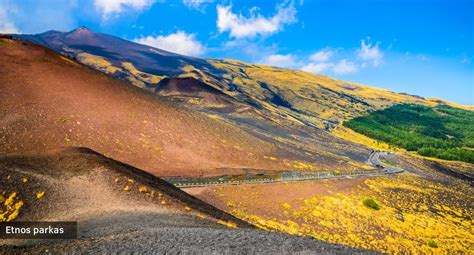 Sicilijos peizažas su Etna fone