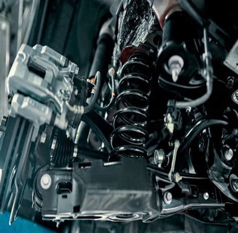 Tematinis automobilio amortizatoriaus paveikslėlis