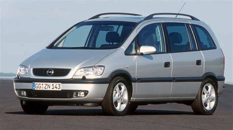 Opel Zafira A modelio interjero nuotrauka