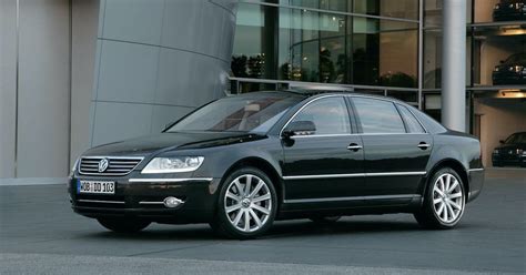 Volkswagen Phaeton gamybos procesas Drezdeno stiklinėje gamykloje