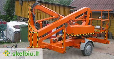 Mobilus keltuvas-lopšys statybvietėje