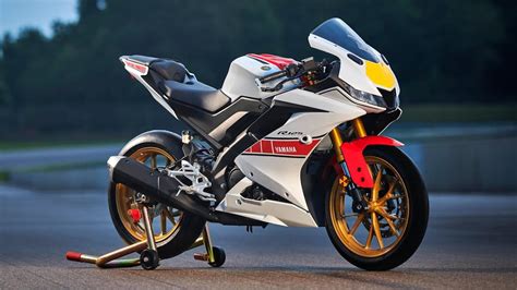 Yamaha YZF-R125 2022 World GP 60th Anniversary Edition motociklas