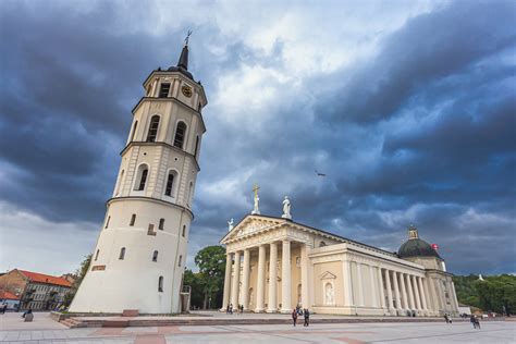 Vilniaus senamiesčio architektūra ir paslaptingi skersgatviai