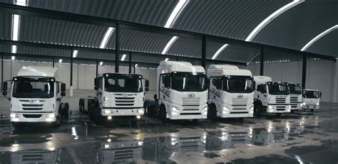 Pasaulinio automobilių pramonės sektoriaus struktūra ir pagrindiniai gamybos centrai