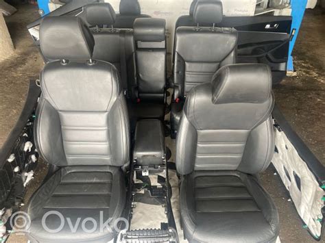 Kia Sorento salono konfigūracija ir septynios sėdimos vietos