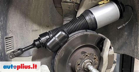 Specializuotas autoservisas, kuriame atliekama Chrysler diagnostika ir pakabos remontas ant keltuvo
