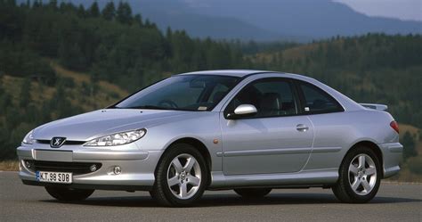 Peugeot 406 modelių gamos apžvalga ir kėbulo tipai