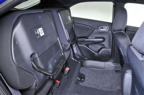 Honda Civic Magic Seats sėdynių transformacijos galimybės ir bagažinės talpa