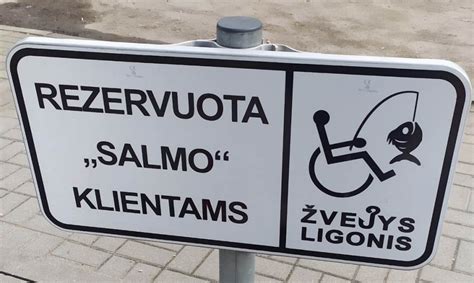 Schema: automobilio parkavimo vieta ir žymės ant sienos žibintų reguliavimui