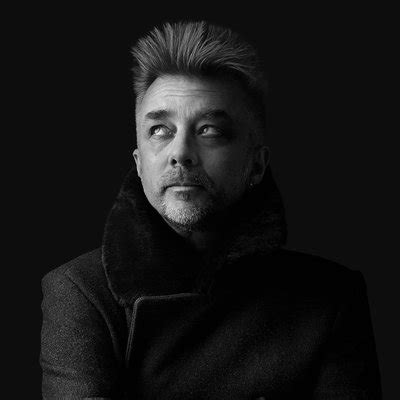 Portretinė nuotrauka: Andrius Mamontovas koncertinės veiklos metu