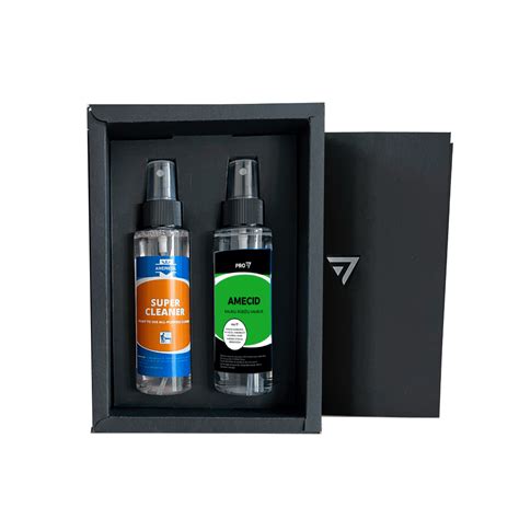 Automobilio interjero valymo priemonių rinkinys