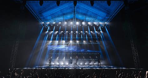 choro pasirodymas, didelė scena