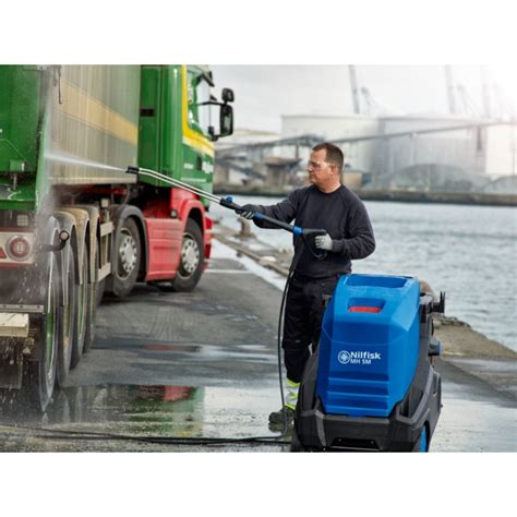 Nilfisk MH 3M-160/770 PAX aukšto slėgio plovimo įrenginys bendras vaizdas