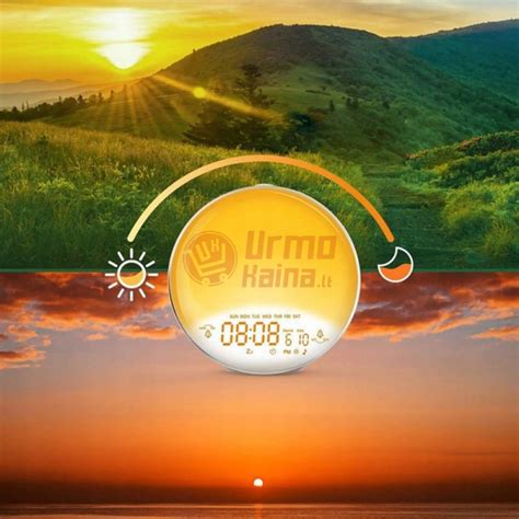 Teminis vairuotojas su HD Vision akiniais saulėtekio fone