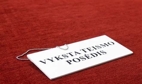 Teismo posėdis ir teisininkas