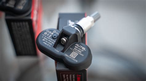 Infografika, iliustruojanti padangų slėgio įtaką riedėjimo pasipriešinimui