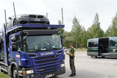 Vizualizacija: automobilio švarinimo ir patikros po žiemos etapai