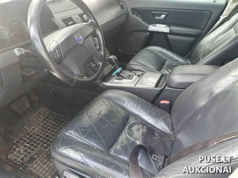 nuotrauka su prabangiu Volvo XC90 interjeru