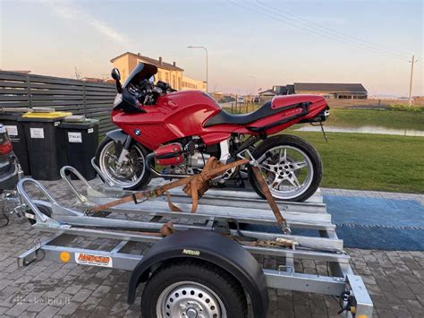 įvairių tipų motociklų priekabos