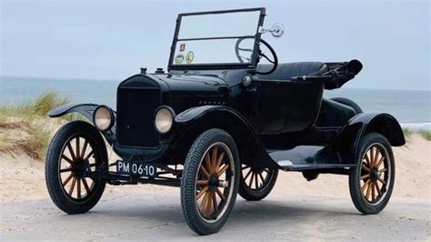 Senovinis „Ford Model T“ automobilis