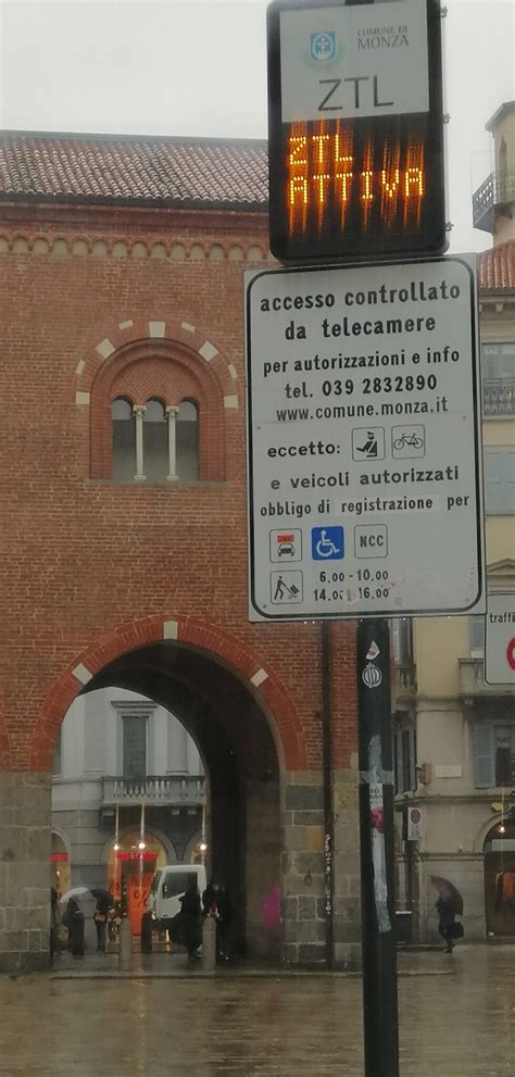 ZTL ženklas Italijoje