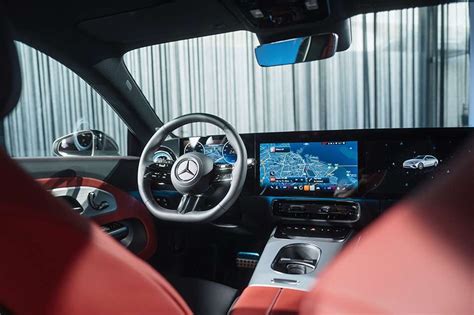 Mercedes-Benz ML (III kartos) interjero nuotrauka