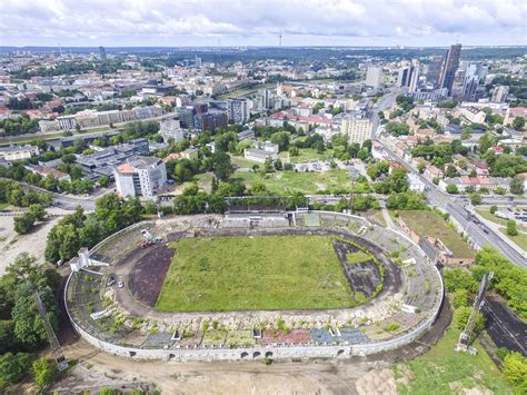 Vizualizacija: Atnaujintas „Žalgirio“ namų stadionas su LED juostomis